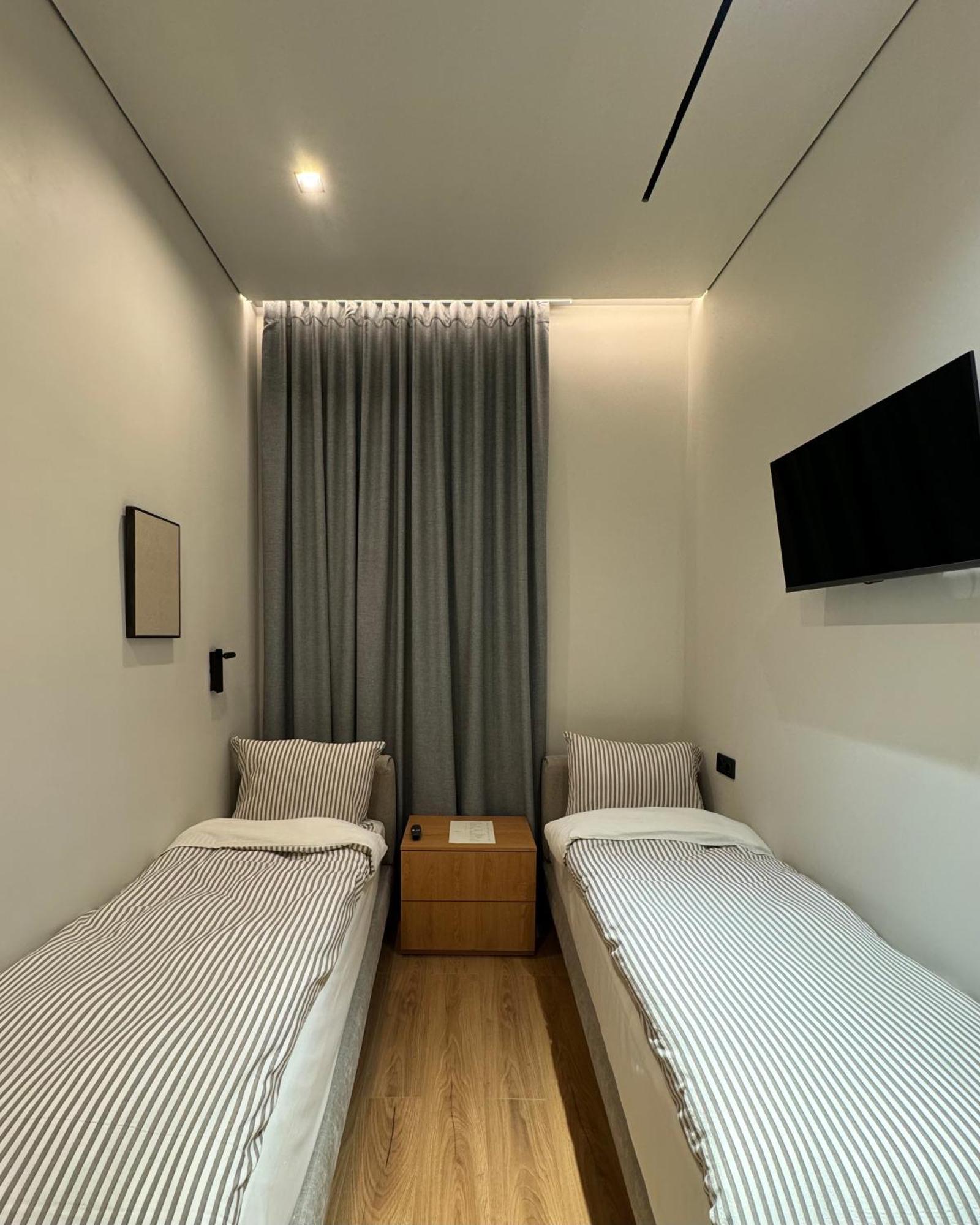 Mosh Mosh Boutique Hotel Almati Kültér fotó
