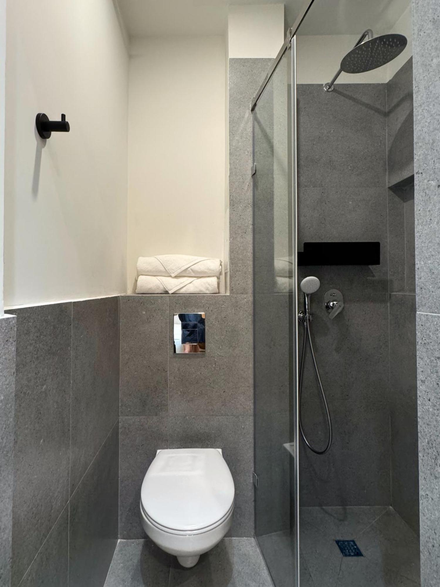 Mosh Mosh Boutique Hotel Almati Kültér fotó